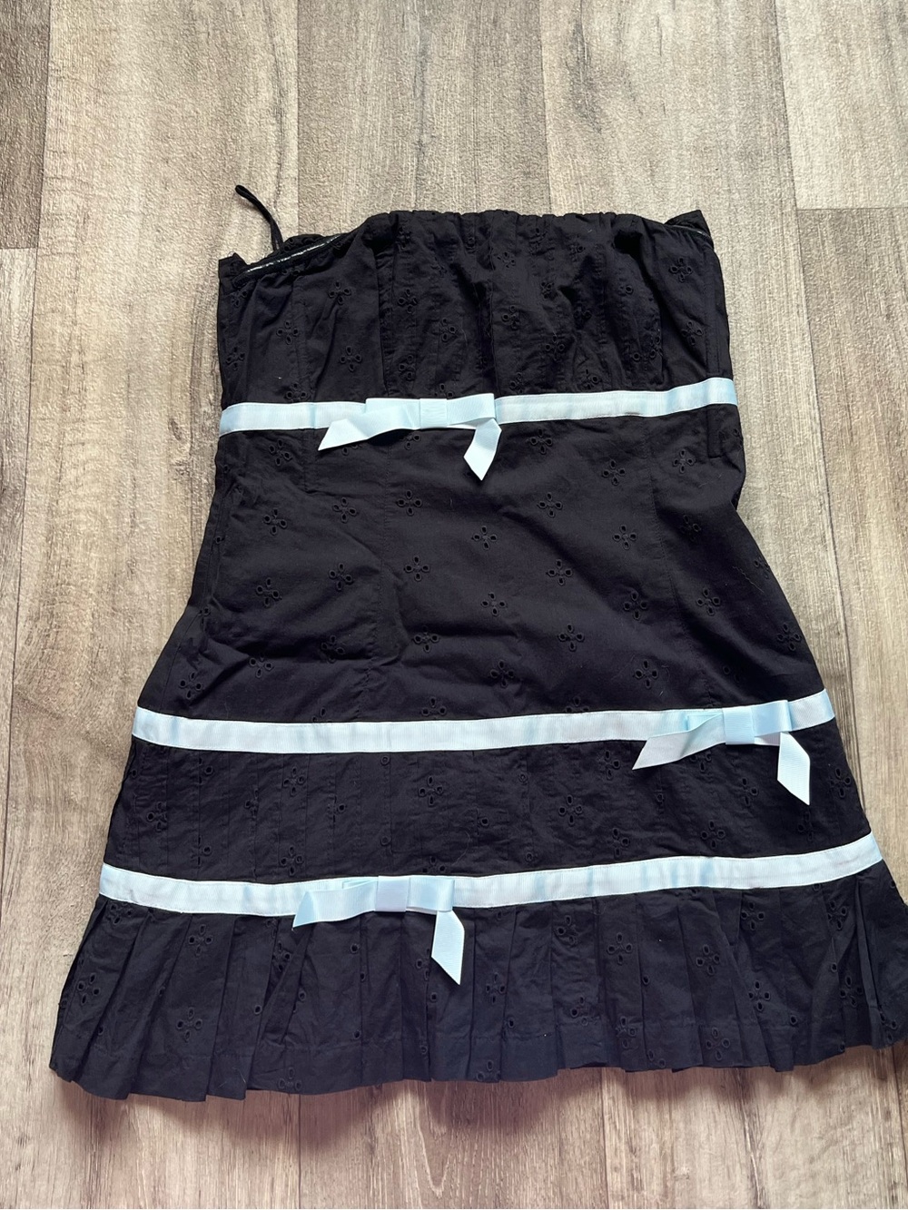 Kimchi Blue Violetta Eyelet Strapless Mini Dress with Blue Ribbon Bows